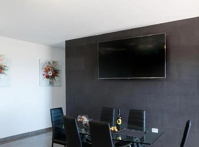 Jvg - Carolina Villa Güimar